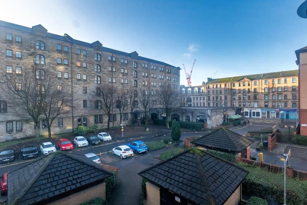 ** Modern Merchant City 1 Bed Apartment With Free Parking ** Glasgow Esterno foto