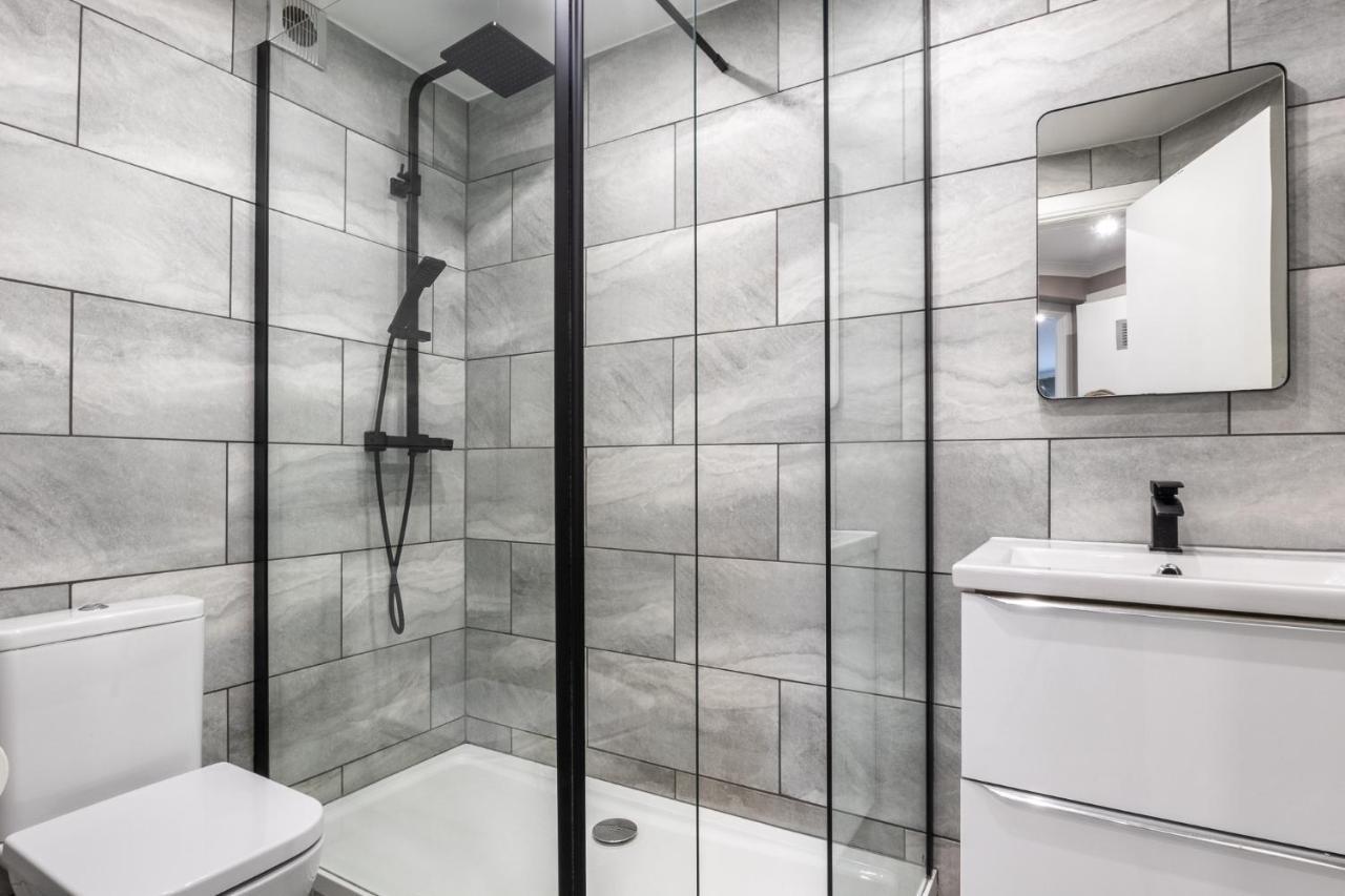 ** Modern Merchant City 1 Bed Apartment With Free Parking ** Glasgow Esterno foto